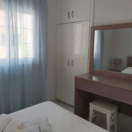 Apartment Apartment 104 Frixos Roulla